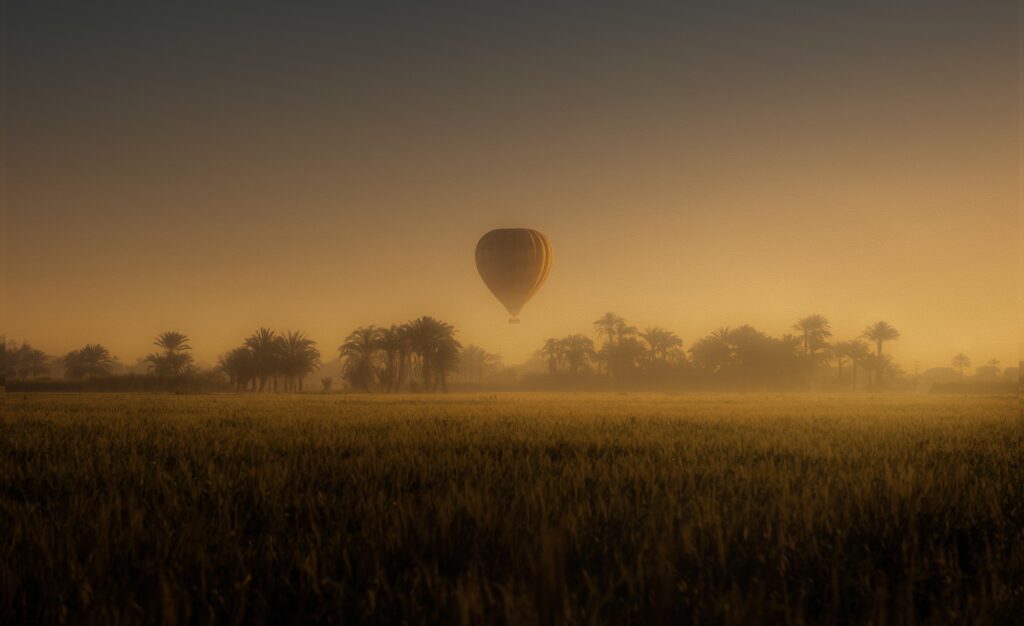 ITAP of a lonely hot air balloon.