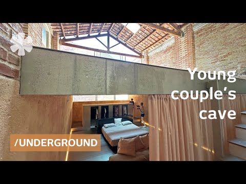 Turns warehouse into dream home with underground living + Roman bath 🏛️