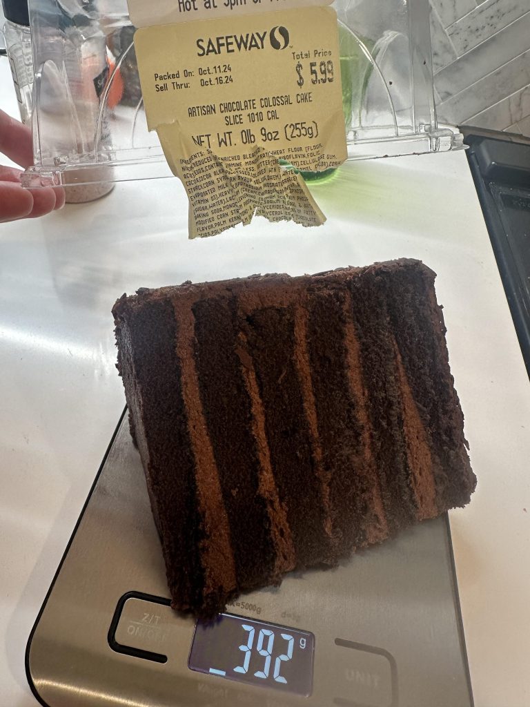 This cake weighs nowhere near the listed weight