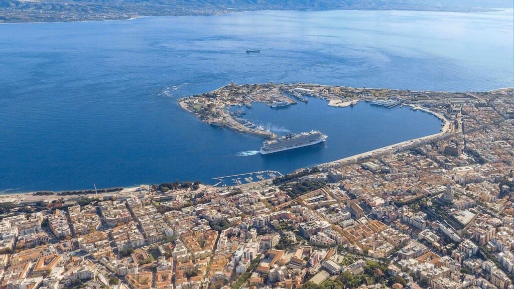 The port of Messina in Sicily. It is believed that in October 1347, 12 ships from the Black Sea docked here, unknowingly harboring rats that carried t…