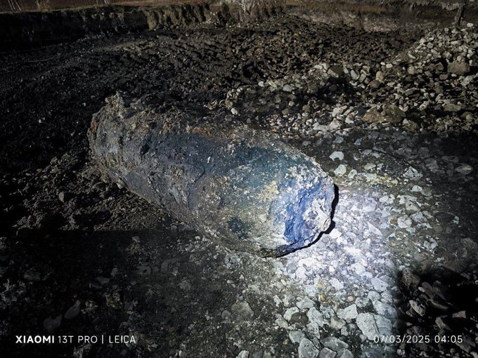 All trains going between London and Paris were cancelled today after a 300kg bomb from WW2 was found on the tracks near Paris’ Gare du Nord station