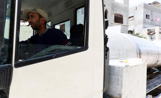 Resilience in the face of thirst: Trucking water in war-ravaged Gaza
