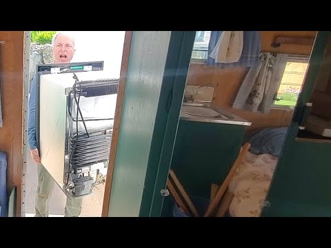 Hard lessons when upgrading the Ice box in my vintage camper